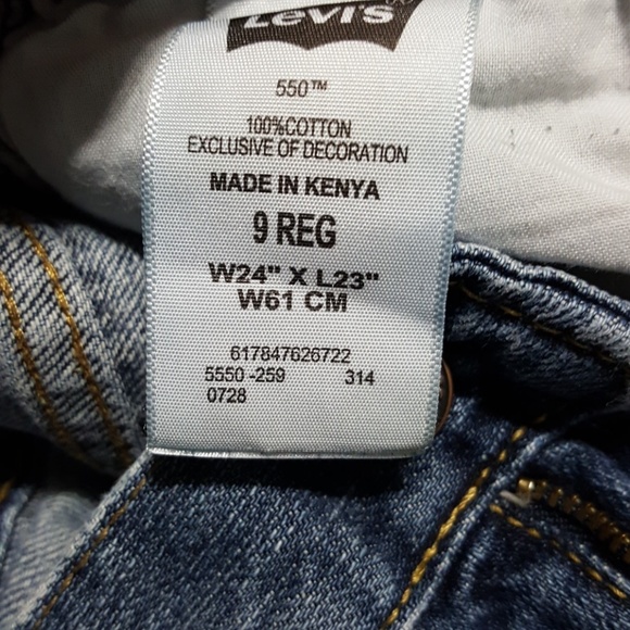 Levis - Picture 5 of 6
